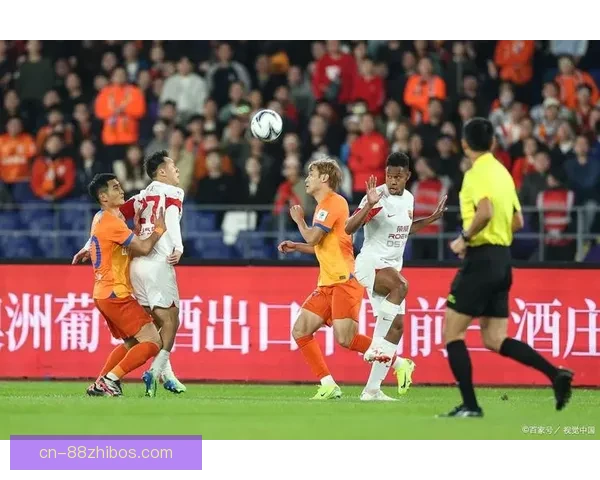 亚冠淘汰赛日韩双城激战正酣中